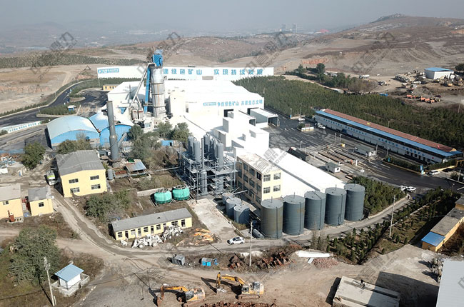 凱運(yùn)達(dá)石料廠時(shí)產(chǎn)1000噸智能化骨料生產(chǎn)線項(xiàng)目航拍圖