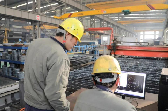 鼎力工匠——陳耿