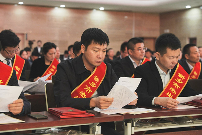 ���l(xi��ng)���u(y��)���������L(zh��ng)�����񅢼ӱ��ô��(hu��)