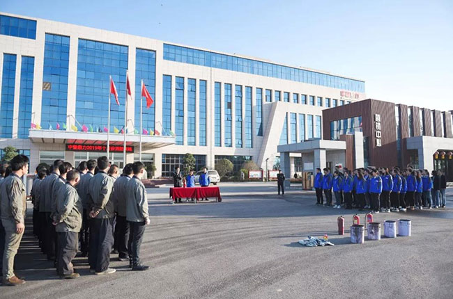 ���u���������b�����޹�˾�M�����������ݾ�