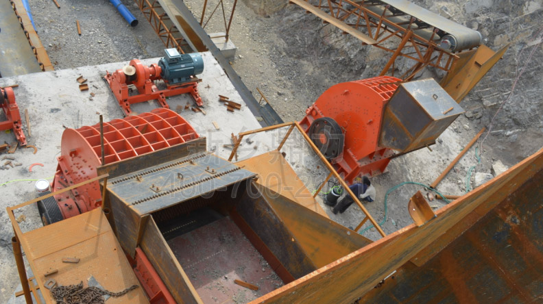 ���ɹź��ͺ���ʯ�ϏS