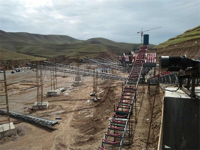 硬巖破碎生產線