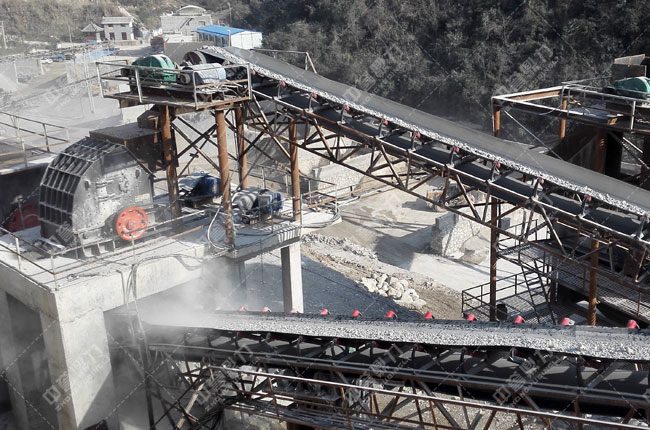 湖北宜昌鴻濤采石場時產700噸砂石生產線