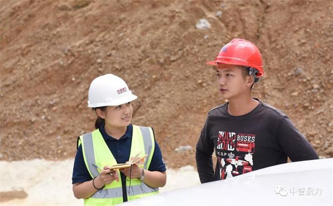 生產線技術員采訪