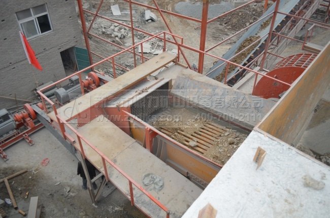 ©���ͽo�ϙC�M���A�ȺY��