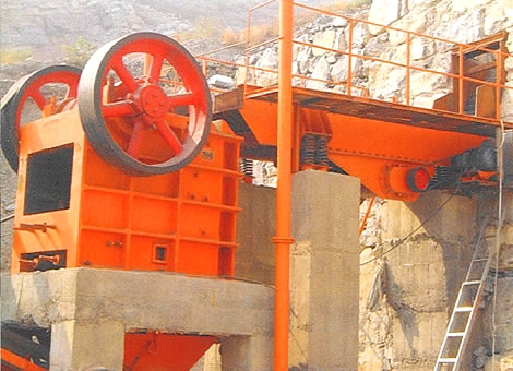 600*900碎石機現(xiàn)場