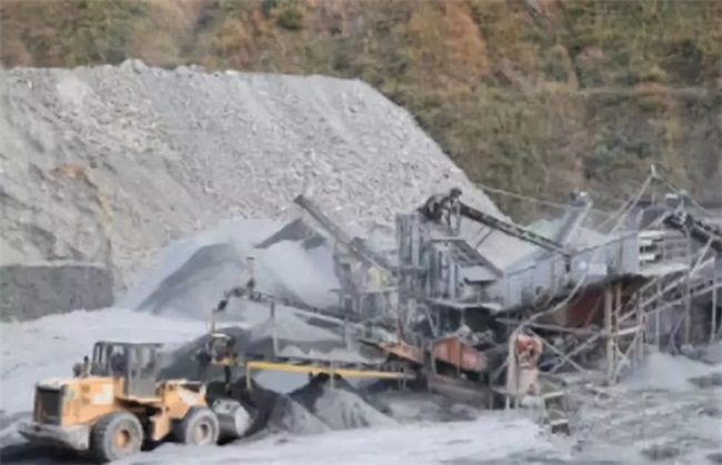 成昆項目部碎石、機制砂加工點