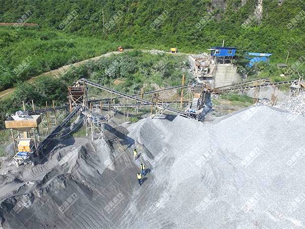 ɽʯ�������a��