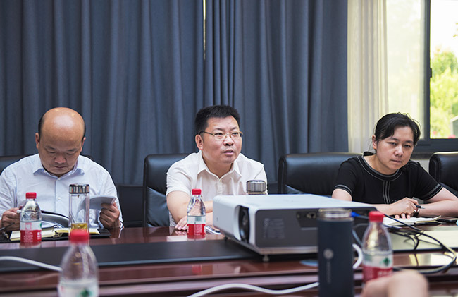 湖北武穴市考察團(tuán)蒞臨中譽鼎力調(diào)研